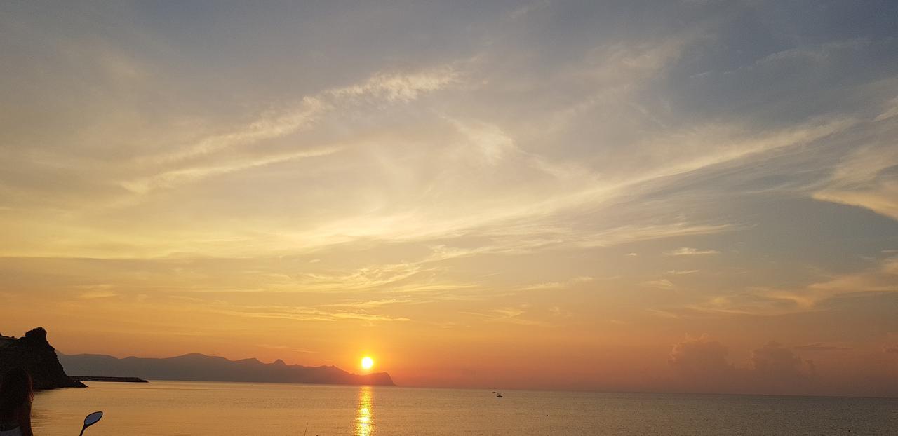 Trappeto Life Sunset Villa Екстериор снимка
